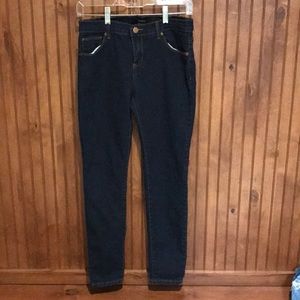 F21 Dark Wash Stretch Jegging